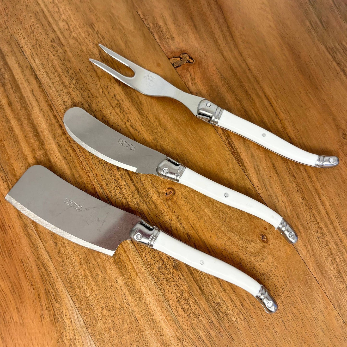 Laguiole Cheese Cleaver, White